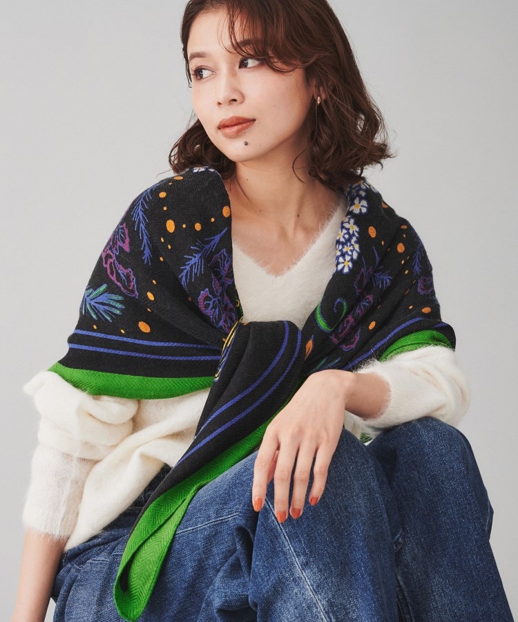 manipuri】ウールシルクストール フロシス/120cm正方形 manipuri】ウールシルクストール フロシス/120cm正方形
