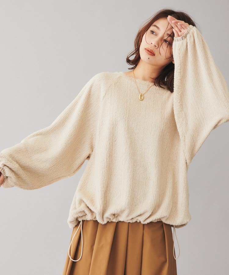 超人気 CHIGNON】シャギーニットソープルオーバー（カットソー トップス