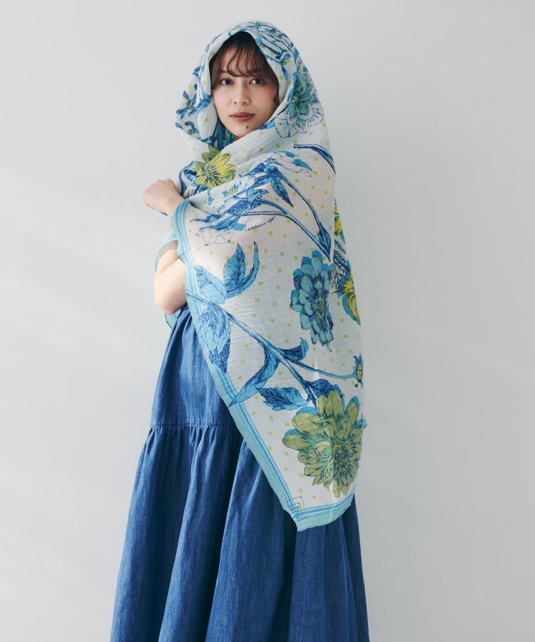 manipuri】120cm正方形 コラージュオータムガーデン柄 コットン manipuri】120cm正方形 コラージュオータムガーデン柄 コットン