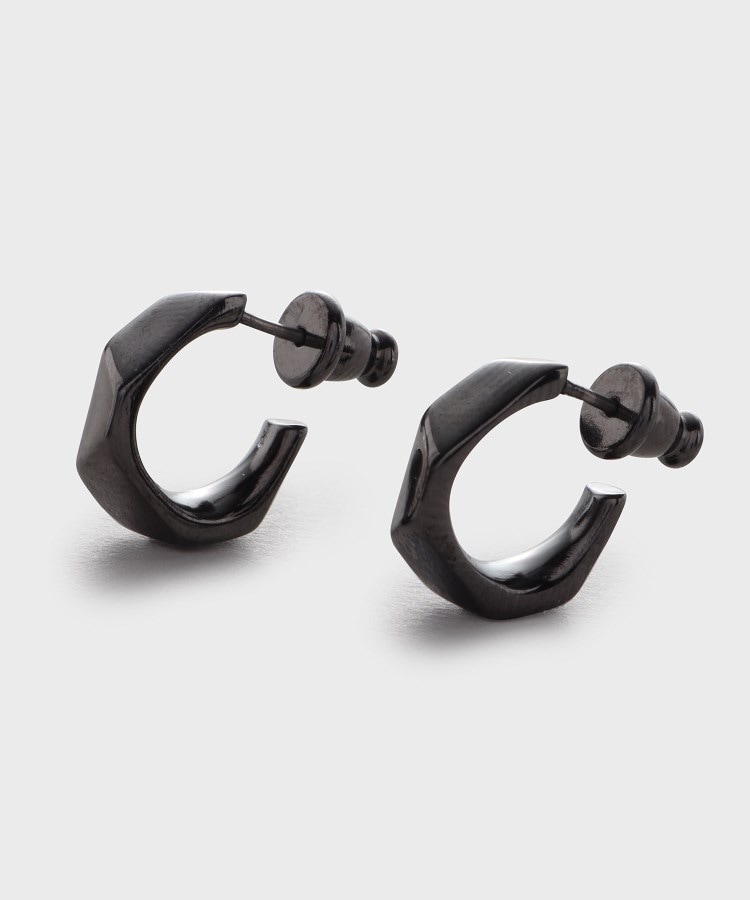 タケオキクチ(TAKEO KIKUCHI)のペンタゴンカットピアス9