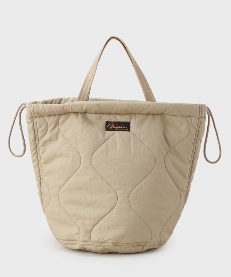 タケオキクチ(TAKEO KIKUCHI)の【NAPRON】QUILTING PATIENTS BAG ライトベージュ(051)