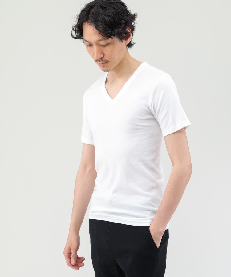 タケオキクチ(TAKEO KIKUCHI)の【MADE IN JAPAN】ベーシック半袖VネックTシャツ ホワイト(001)
