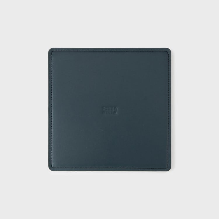 タケオキクチ(TAKEO KIKUCHI)の【MADE IN JAPAN】レザーマウスパッド モバイル関連