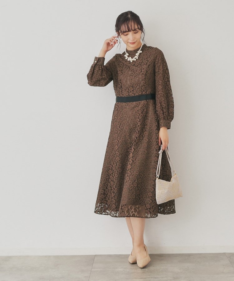 スーナウーナ(SunaUna)の【SS～Lサイズ展開/レオパードレース】スタンドネックワンピース4