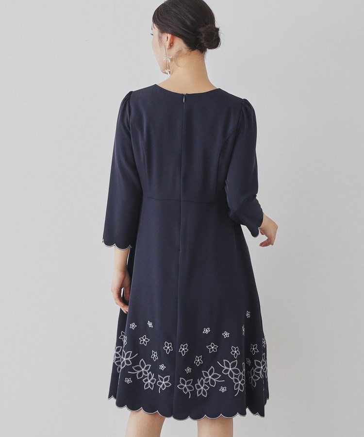 スーナウーナ(SunaUna)の【裾刺繍／SS～L展開】フィット＆フレアワンピース17