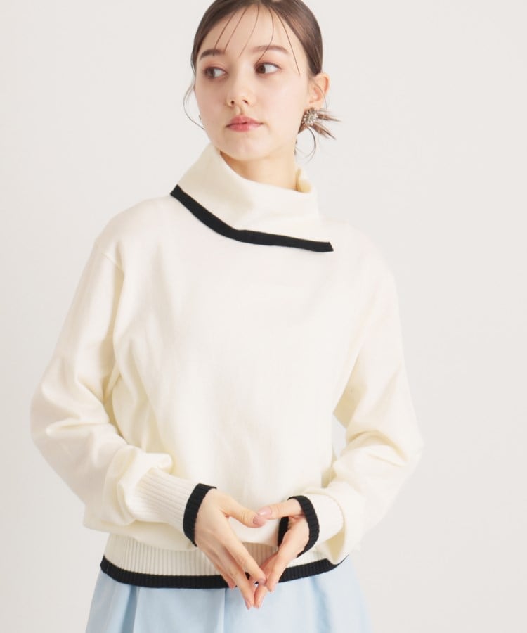 スーナウーナ(SunaUna)の【web限定／衿バイカラー】スリットネックニット5