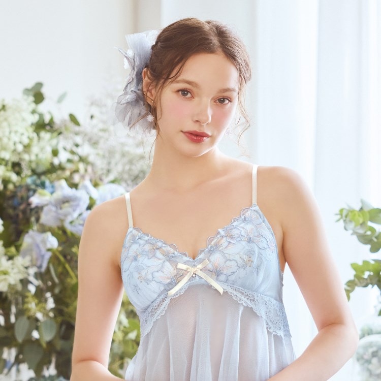 リサマリ(Risa Magli)のナーラ カップ付スリップ スリップ・キャミソール