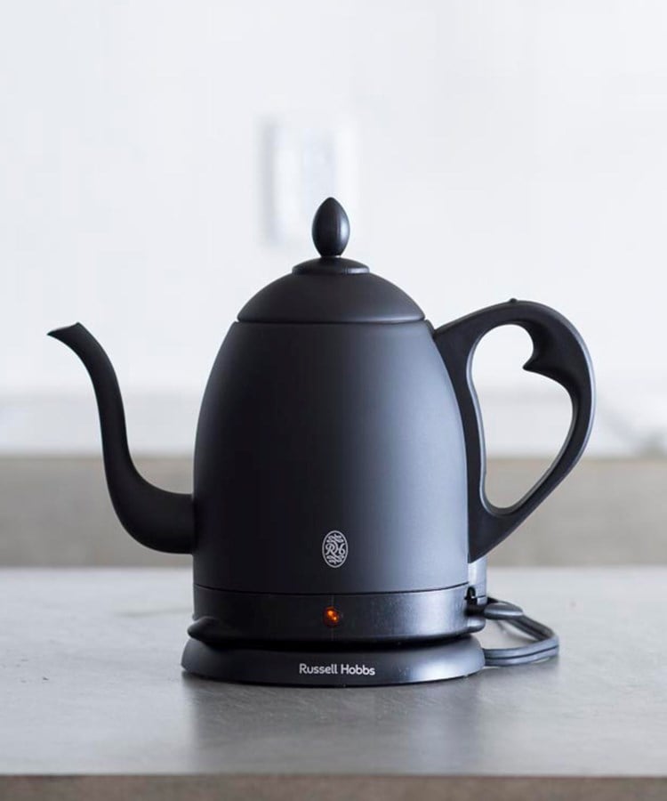 ＜WORLD＞ 212 KITCHEN STORE(トゥーワントゥーキッチンストア) Russell Hobbs (ラッセルホブス) カフェケトル 0.8L マットブラック画像