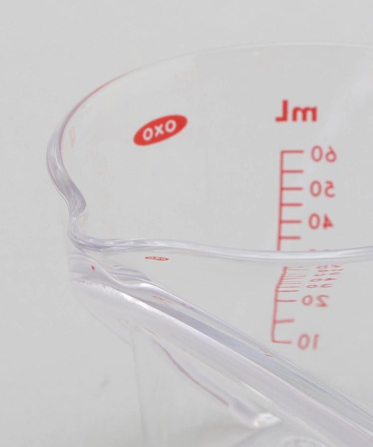 トゥーワントゥーキッチンストア(212 KITCHEN STORE)のミニアングルドメジャーカップ 60ml  ＜OXO オクソー＞4