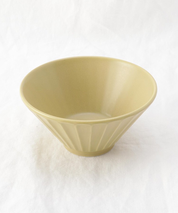 トゥーワントゥーキッチンストア(212 KITCHEN STORE)のしのぎ反りどんぶり S 黄瀬戸1