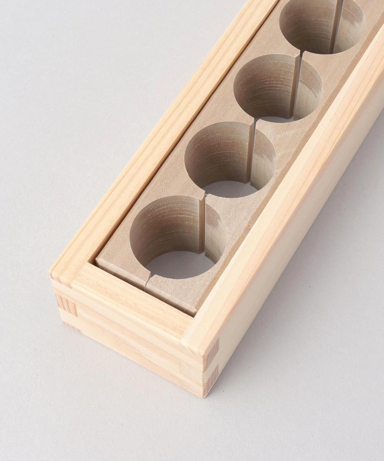 トゥーワントゥーキッチンストア(212 KITCHEN STORE)の幕の内6ツ穴3