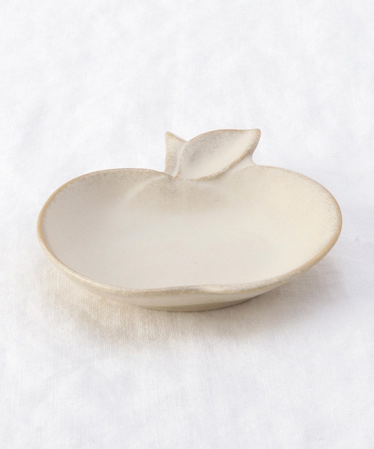 トゥーワントゥーキッチンストア(212 KITCHEN STORE)のりんご小皿 バニラ その他