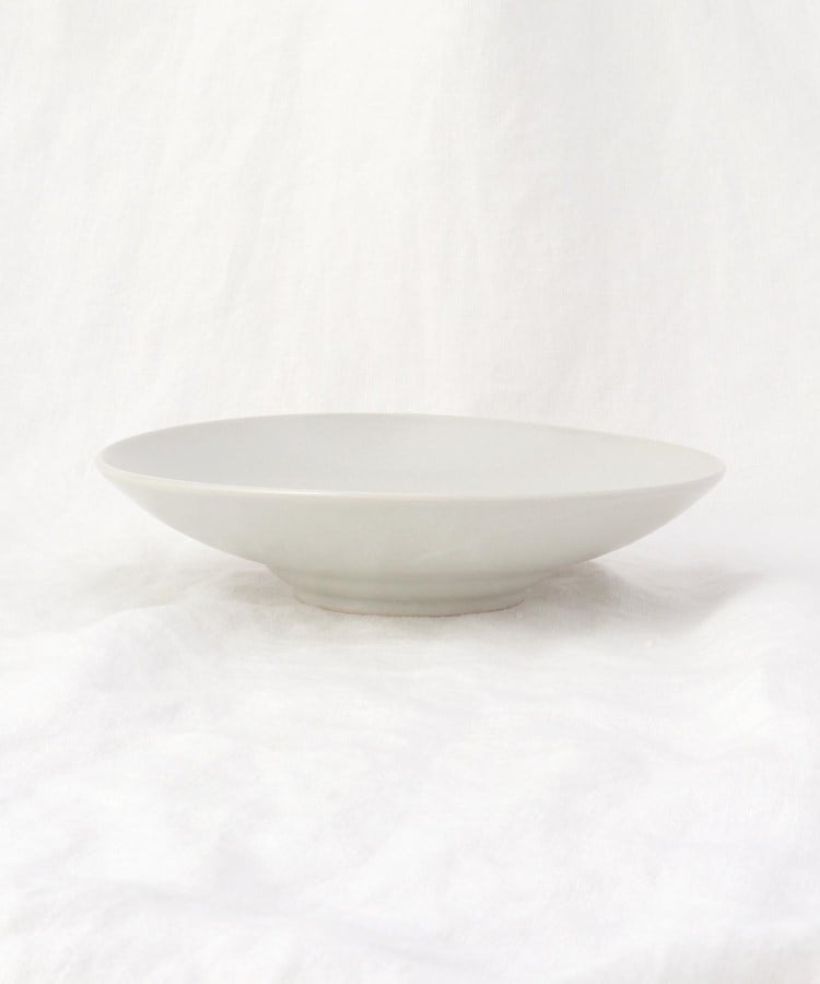 トゥーワントゥーキッチンストア(212 KITCHEN STORE)のクルブ ラウンドプレートL IV2