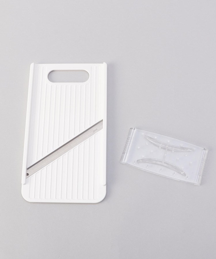 トゥーワントゥーキッチンストア(212 KITCHEN STORE)の愛着道具 ワイド玉ねぎスライサー(ホワイト)1
