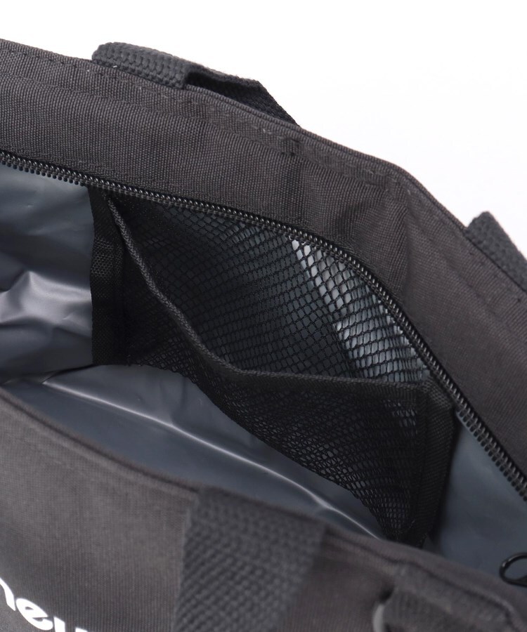 トゥーワントゥーキッチンストア(212 KITCHEN STORE)のDSK.pig 保冷ランチトート マヌーバ S BK7