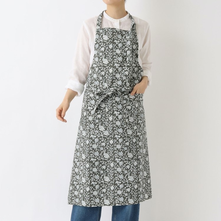 トゥーワントゥーキッチンストア(212 KITCHEN STORE)のハンドブロックプリント エプロン DG ＜Sankara. サンカラ＞ エプロン・その他ファブリック