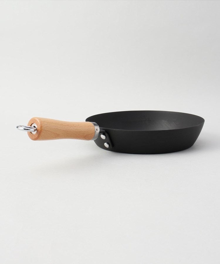 永良 IH対応窒化鉄フライパン22cm(フライパン) | 212 KITCHEN 永良 IH対応窒化鉄フライパン22cm(フライパン) | 212 KITCHEN