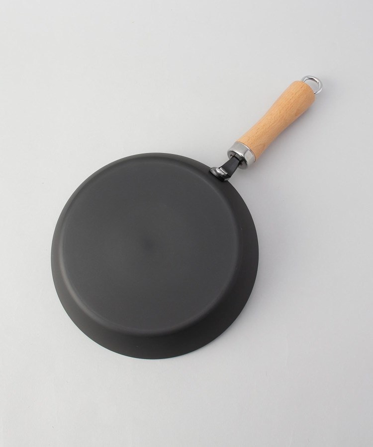 永良 IH対応窒化鉄フライパン22cm(フライパン) | 212 KITCHEN 永良 IH対応窒化鉄フライパン22cm(フライパン) | 212 KITCHEN