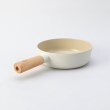 トゥーワントゥーキッチンストア(212 KITCHEN STORE)の◆セラミックフライパン18cm WH ＜FIKA フィカ＞3