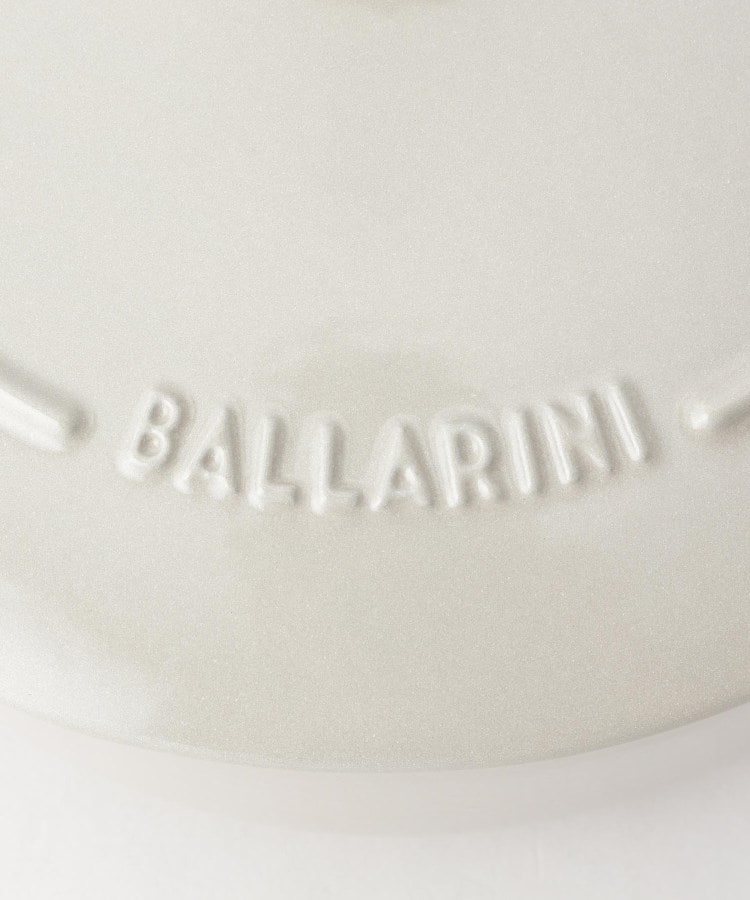 ◇ベラモンテ ラウンド 22cm クリームホワイト <BALLARINI ◇ベラモンテ ラウンド 22cm クリームホワイト <BALLARINI