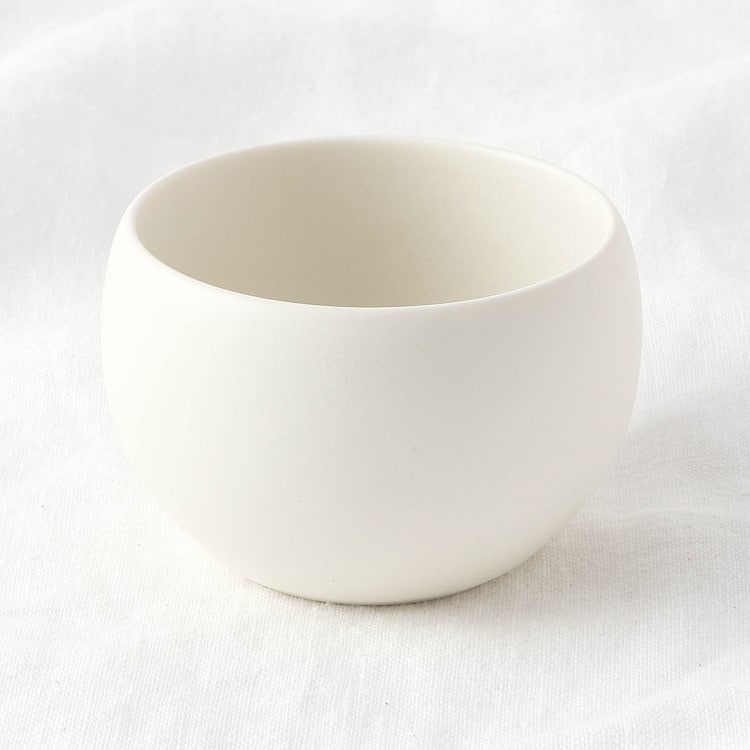 トゥーワントゥーキッチンストア(212 KITCHEN STORE)の結カップ 小 白 ＜SALIU サリウ＞ グラス・マグ・タンブラー