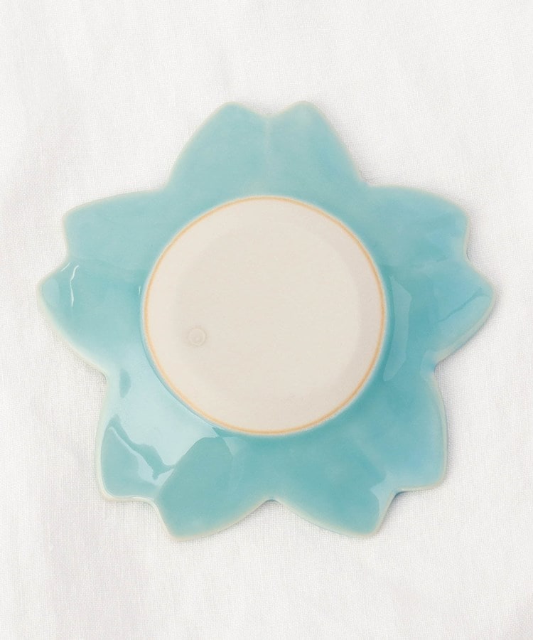 トゥーワントゥーキッチンストア(212 KITCHEN STORE)の藍花 桜花皿 水色4