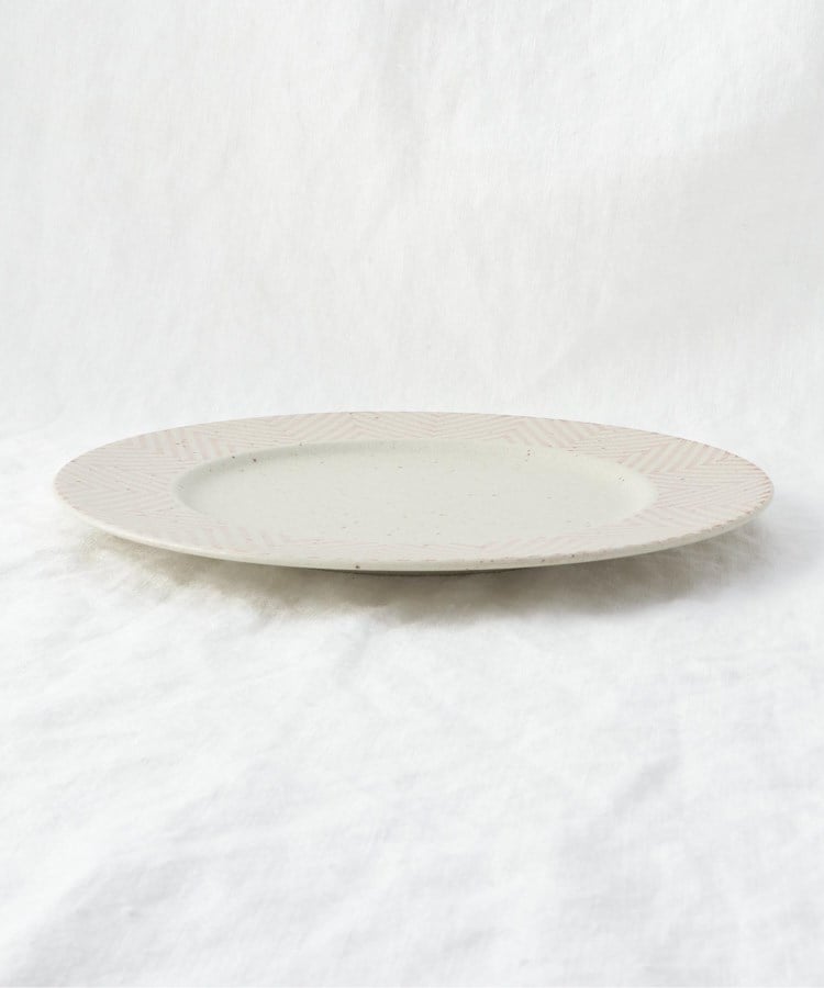 トゥーワントゥーキッチンストア(212 KITCHEN STORE)のヘリンボーン リム9インチ皿 PK2