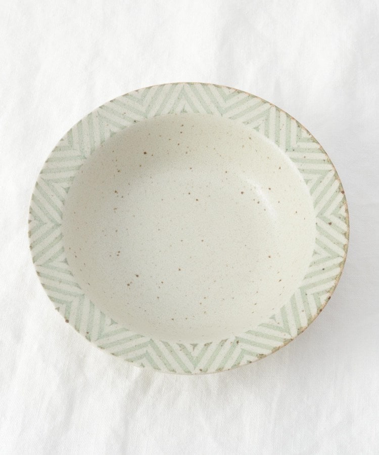 トゥーワントゥーキッチンストア(212 KITCHEN STORE)のヘリンボーン リム55鉢 ヒワ3