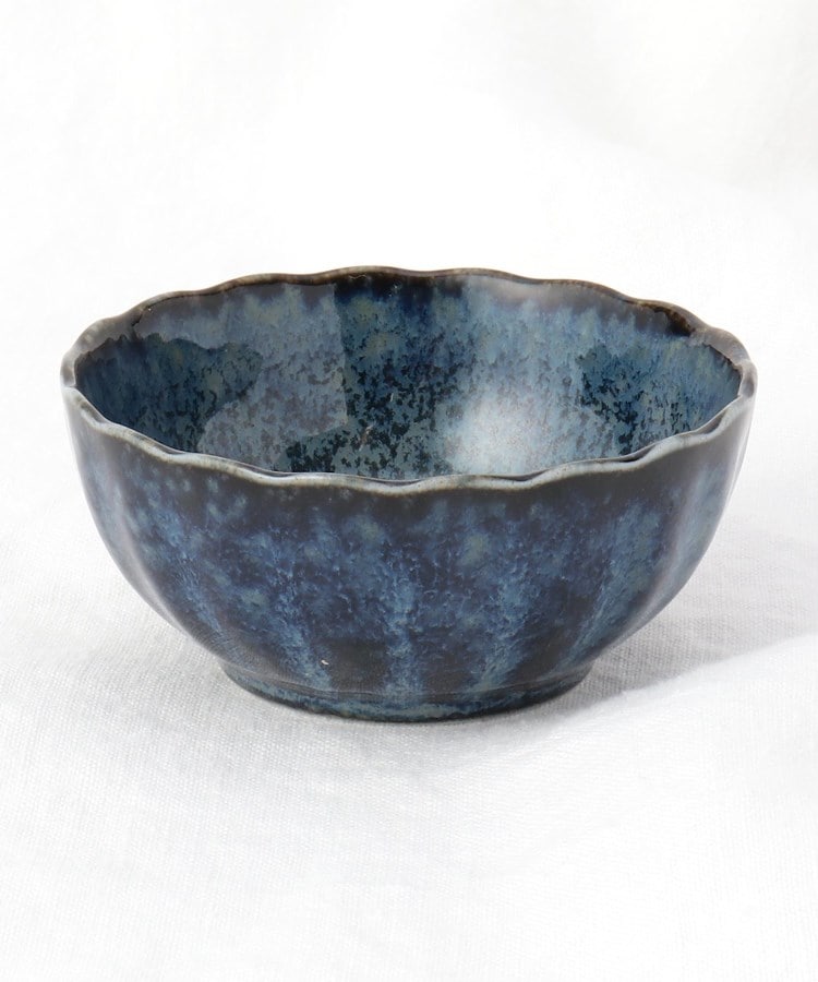 トゥーワントゥーキッチンストア(212 KITCHEN STORE)の窯変紺 菊形小鉢1