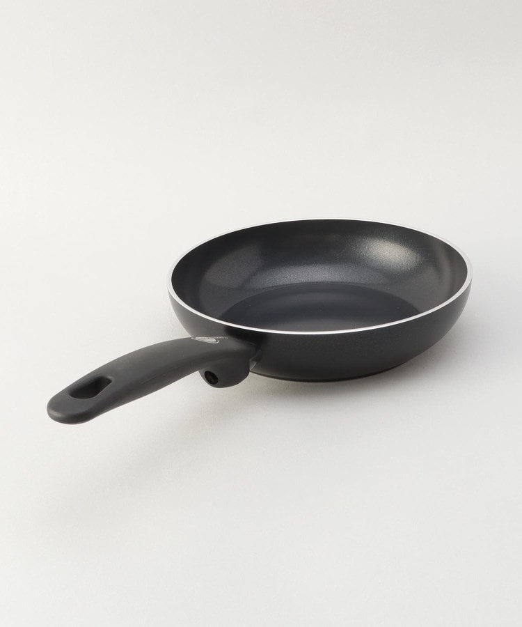 トゥーワントゥーキッチンストア(212 KITCHEN STORE)のケンブリッジ フライパン20cm ＜GreenPan グリーンパン＞3