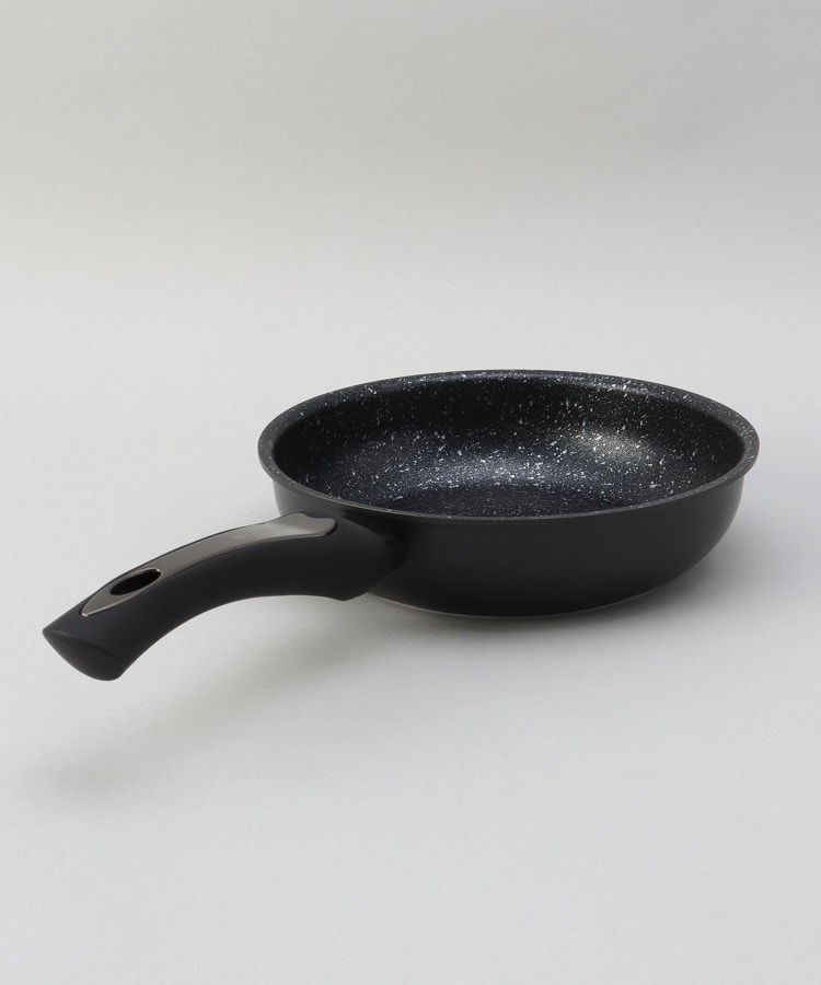 トゥーワントゥーキッチンストア(212 KITCHEN STORE)のジェットブラック フライパン 20cm ＜KEVNHAUN ケヴンハウン＞3