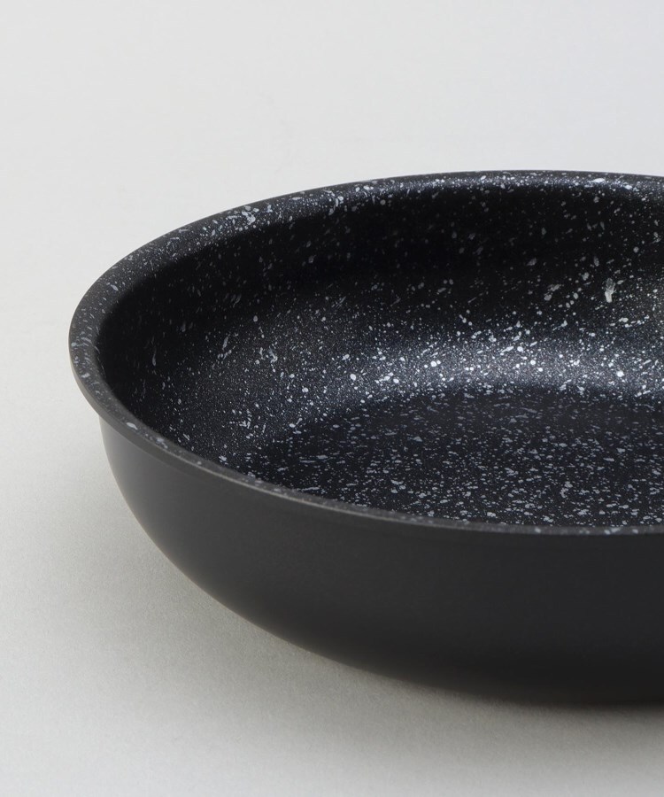 トゥーワントゥーキッチンストア(212 KITCHEN STORE)のジェットブラック フライパン 20cm ＜KEVNHAUN ケヴンハウン＞6