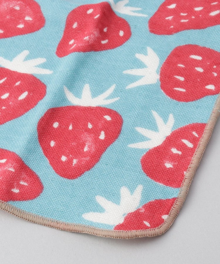トゥーワントゥーキッチンストア(212 KITCHEN STORE)のHELLO BEAR タオルハンカチ イチゴ3