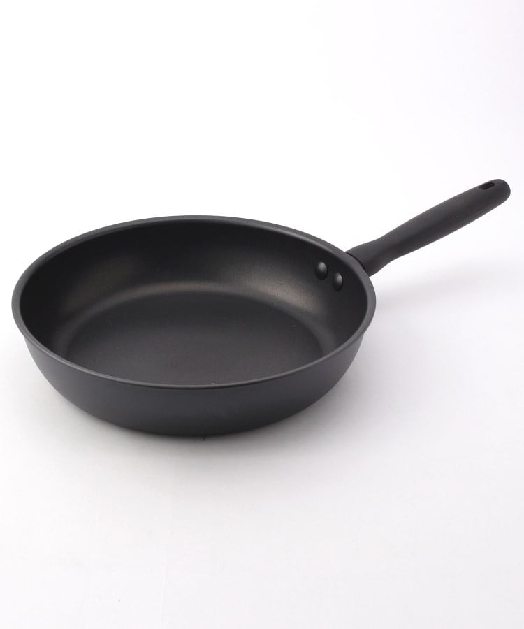 ＜WORLD＞ 212 KITCHEN STORE(トゥーワントゥーキッチンストア) MEYER (マイヤー) ミッドナイトフライパン 28cm