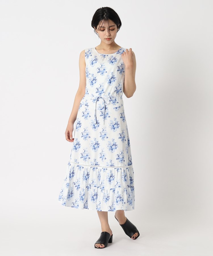 美品＊LAURA ASHLEYワキシワンピース　ロングワンピース　コットンレース