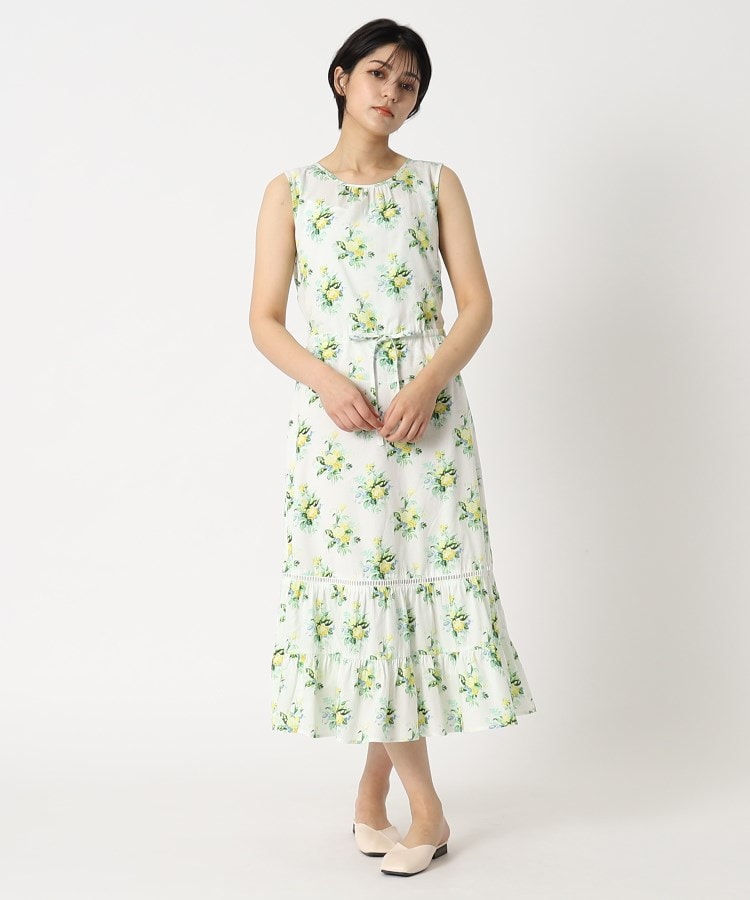 【美品】Laura Ashley　ローラアシュレイ　花柄ロングワンピース