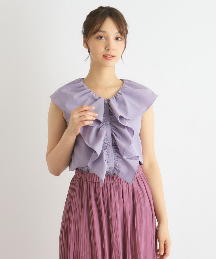 ローラアシュレイ(LAURA ASHLEY)の【コットン混】ボリュームフリルノースリーブブラウス9