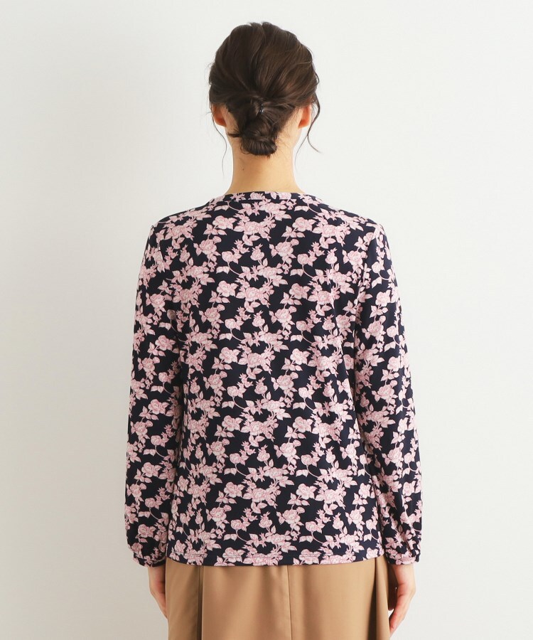 ローラアシュレイ(LAURA ASHLEY)の【洗える／ジャージ素材／同柄アイテムあり】ポリントン ローゼズ柄プルオーバー7