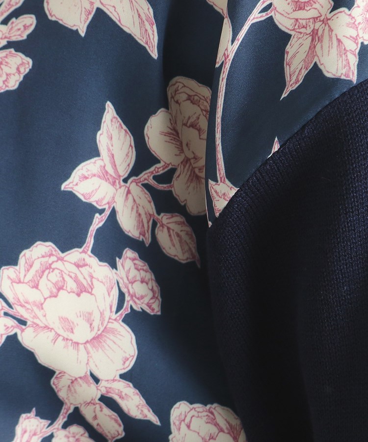 ローラアシュレイ(LAURA ASHLEY)の【Lサイズあり／3colors／同柄アイテムあり】ポリントン ローゼズ柄 パネルニットカーディガン12