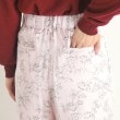 ローラアシュレイ(LAURA ASHLEY)の【ウエストゴム／3colors／同柄アイテムあり】ポリントン ローゼズ柄 サテンパンツ19