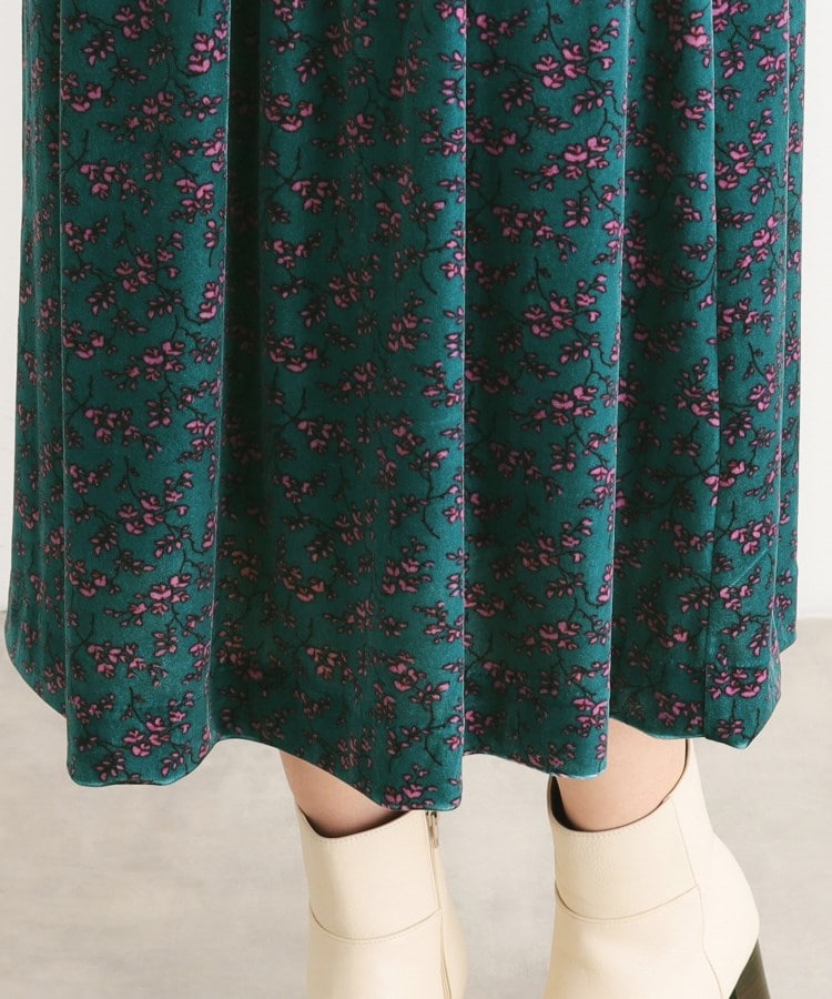 ローラアシュレイ(LAURA ASHLEY)の【ベルベット】ランナム柄フレアスカート14