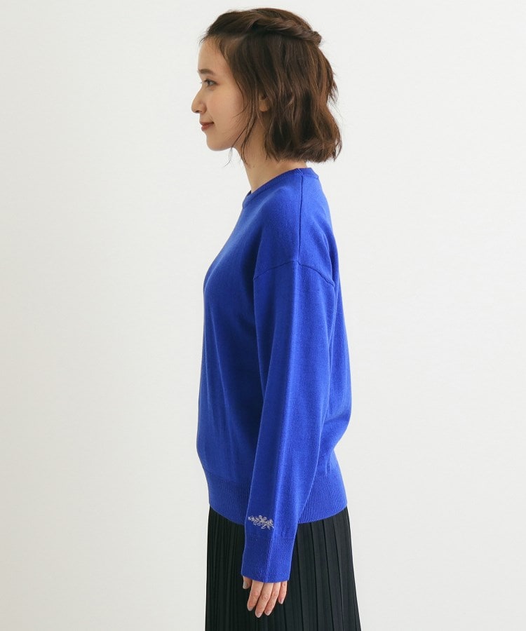 ローラアシュレイ(LAURA ASHLEY)の【ウール混／袖刺繍／4colors】ベーシックニット18