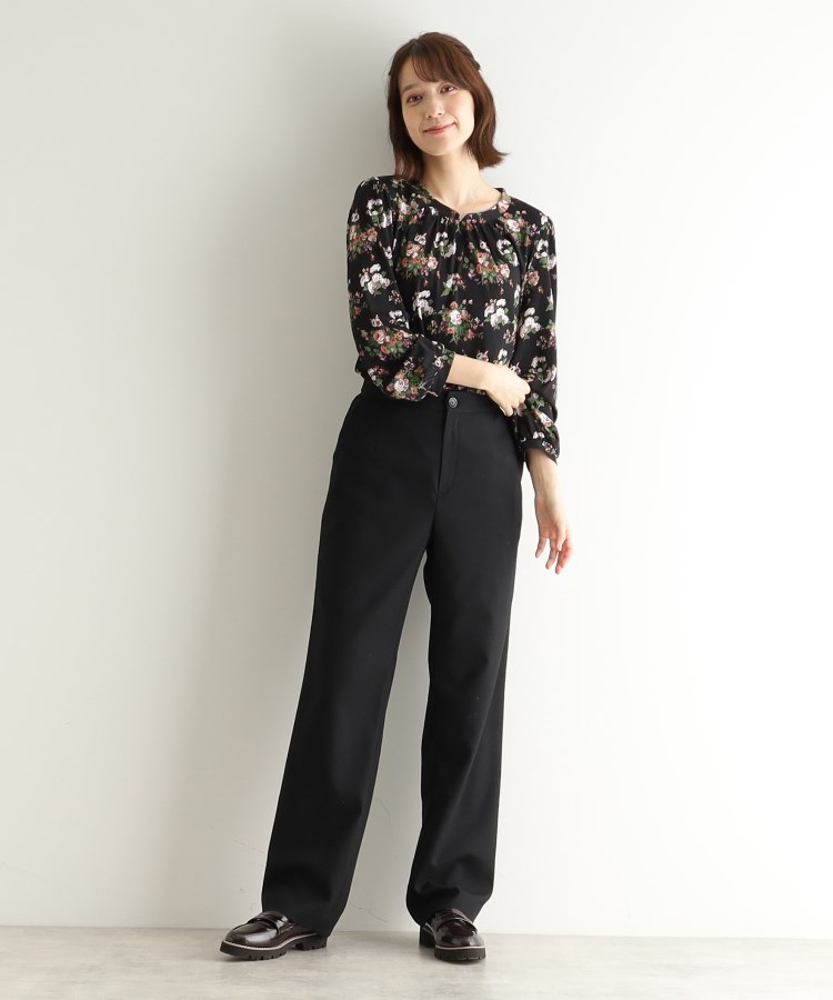 ローラアシュレイ(LAURA ASHLEY)の【洗える／ジャージ素材／同柄アイテムあり】ローズモア柄 プルオーバー3
