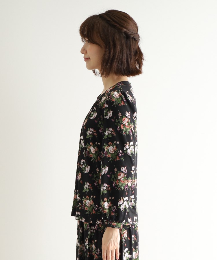 ローラアシュレイ(LAURA ASHLEY)の【洗える／ジャージ素材／同柄アイテムあり】ローズモア柄 プルオーバー6