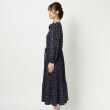 ローラアシュレイ(LAURA ASHLEY)の【洗える/ウエストリボン付き/同柄アイテムあり】マノーローズ柄ワンピース2