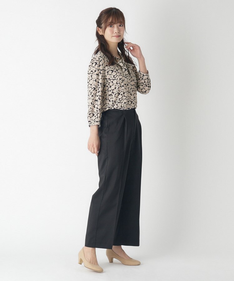 ローラアシュレイ(LAURA ASHLEY)の【洗える／ジャージ素材】シャドウ フローラル柄プルオーバー3