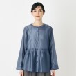 ローラアシュレイ(LAURA ASHLEY)の【大人気につき追加！洗える／シアー／羽織に使える】ペプラムブラウス13