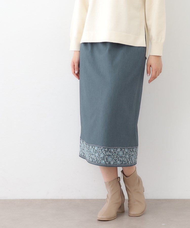 裾刺繍ストレートスカート（ミモレスカート） | LAURA ASHLEY