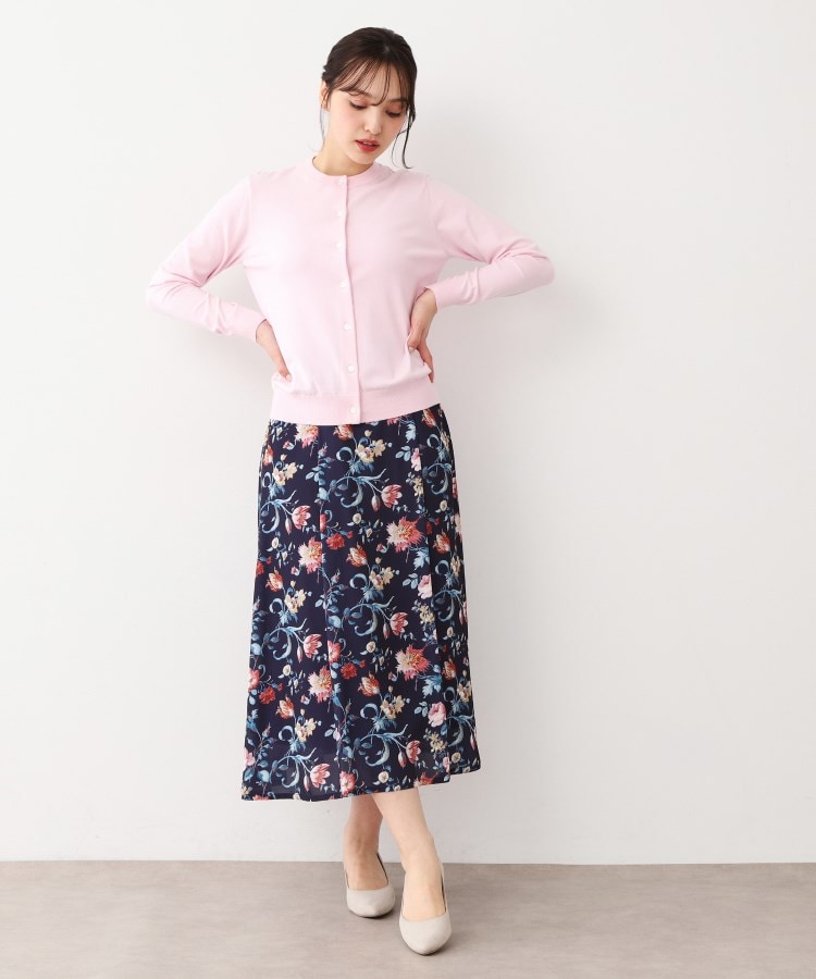 ローラアシュレイ(LAURA ASHLEY)の【同素材アイテムあり】ソフトタッチ 無地カラーニットカーディガン6