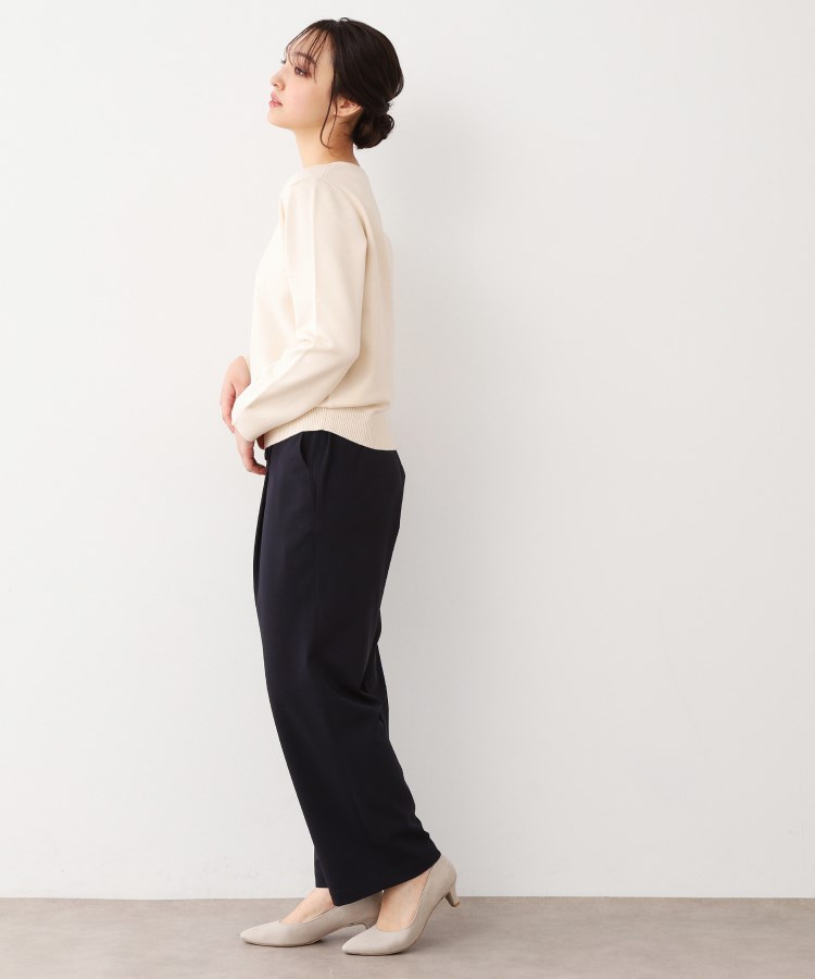 ローラアシュレイ(LAURA ASHLEY)の【ハイゲージ】大判刺繍ニット3